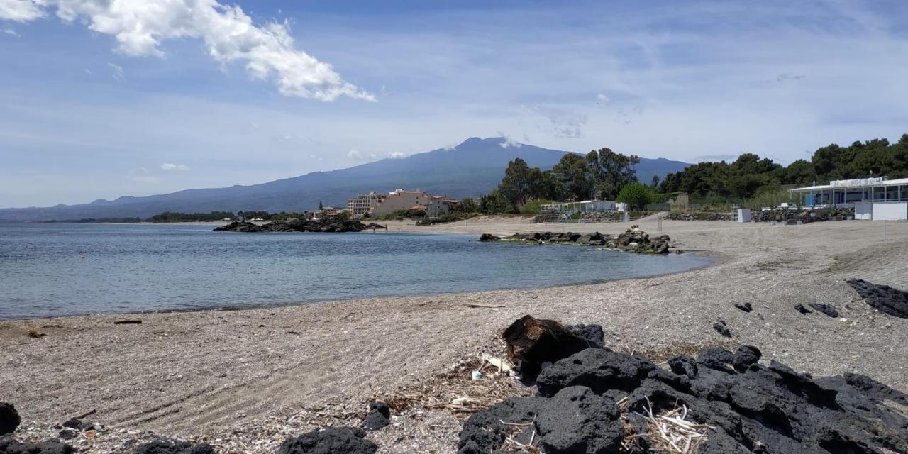 Casa Gioia Leilighet Giardini Naxos Eksteriør bilde